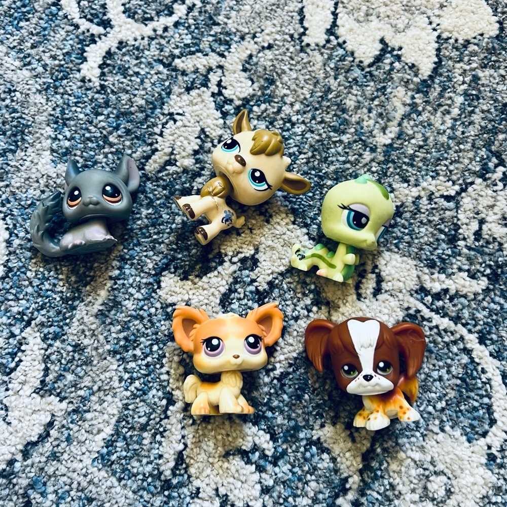 LPS Assorted Small Pet Figurines Set